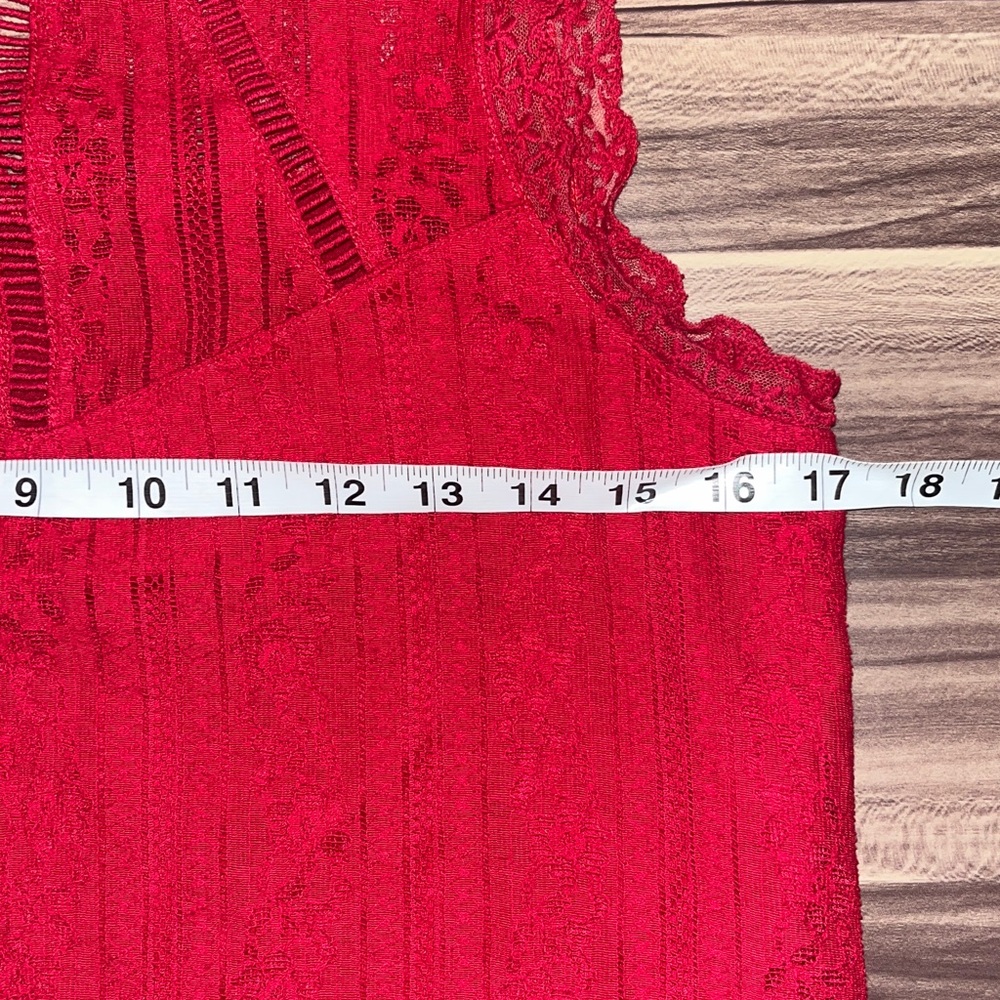 Red lace tank top. - Picture 5 of 12